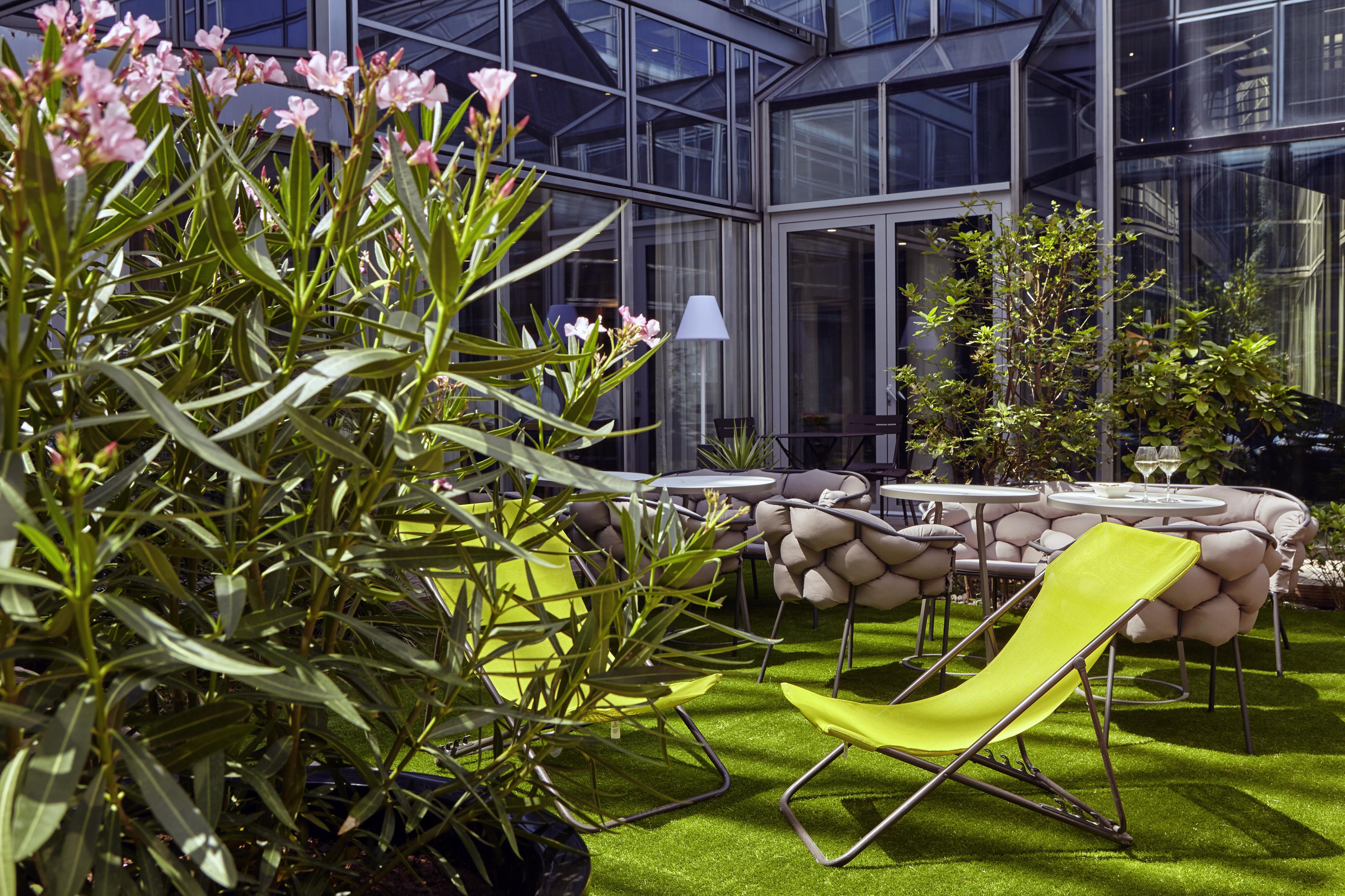 Mercure Paris La Defense Grande Arche Нантерр Экстерьер фото