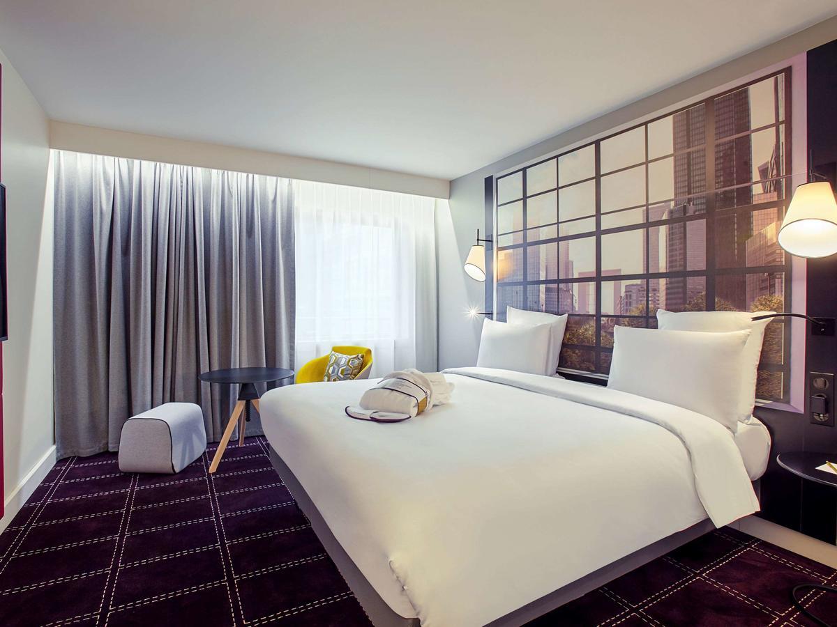 Mercure Paris La Defense Grande Arche Нантерр Экстерьер фото